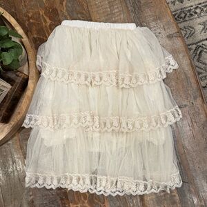 Girls size 8 Holiday Cream Lace Skirt. Whimsy Party skirt.